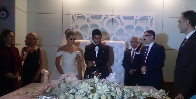 AYTEN VE ERKUT ÇİFTİNİN MUTLU GÜNÜ