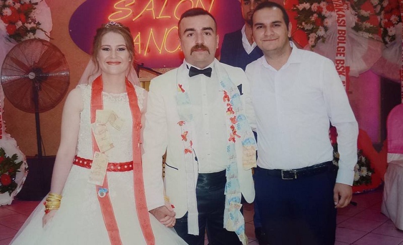 ÜLKÜCÜ BAŞKANA GÖRKEMLİ DÜĞÜN