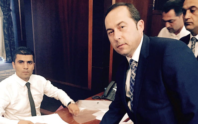 İŞ ADAMI KOÇAK VEKİL ADAYI OLDU