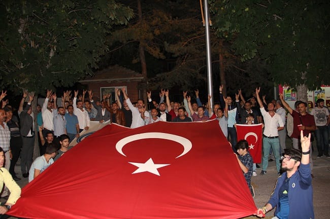 ÜLKÜCÜLER HAİN SALDIRIYI KINADI