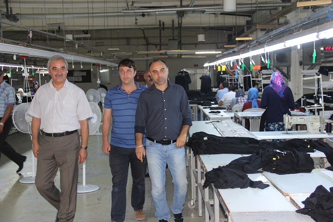 BAŞKANDAN TEKSTİL FABRİKASINA ZİYARET