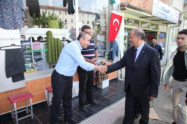 VALİ KARA VATANDAŞI TERÖRE KARŞI UYARDI