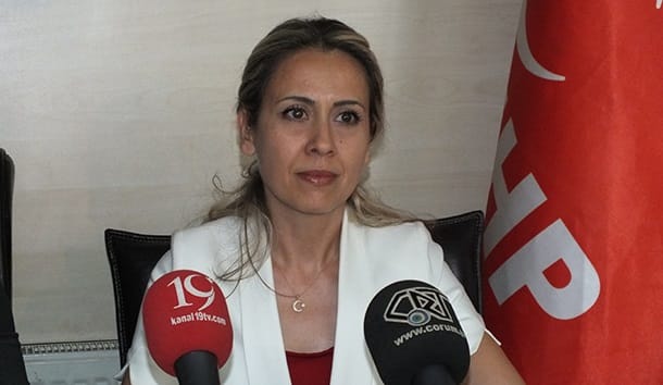 MHP’NİN GAZETECİ KADIN VEKİL ADAYI
