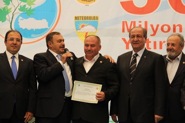 BAKAN ÇORUM’A MÜJDEYLE GELDİ