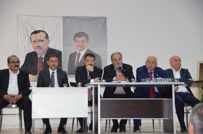 AK PARTİ KARGI’DA MUHTARLARI DİNLEDİ