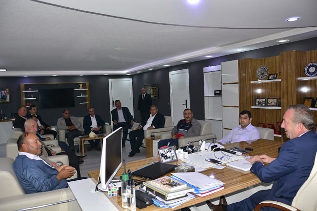 MUHTARLARDAN BAŞKAN’A TEŞEKKÜR ZİYARETİ