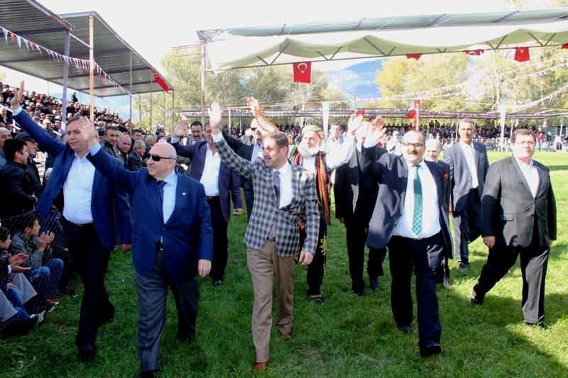 KARGI’DA ASIRLIK PANAYIR COŞKUSU YAŞANDI