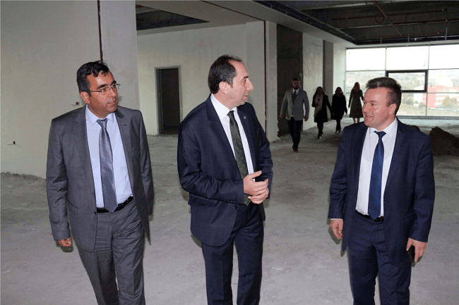 REKTÖR KAMPÜS İNŞAATINI İNCELEDİ
