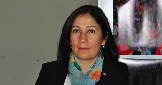 KURT; EN KUTSAL MESLEK ÖĞRETMENLİKTİR