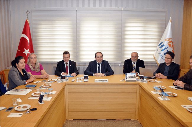 REKTÖR ALKAN DOÇENTLERLE GÖRÜŞTÜ