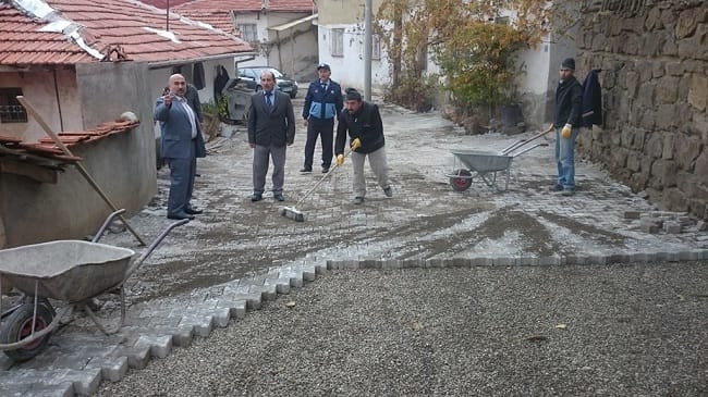 ÜNLÜ BİZDE MAZERET DEĞİL HİZMET OLUR