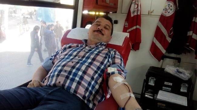 EĞİTİM BİR-SEN ÜYELERİNDEN KIZILAY’A DESTEK