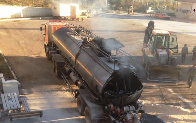 ÇORUM’DA TANKER BOMBA GİBİ PATLADI