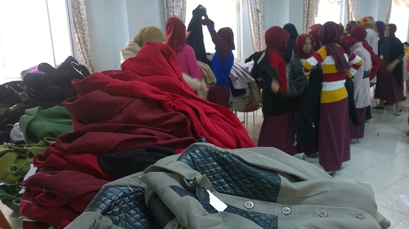 ÇORUMLU İŞADAMINDAN 700 ADET KABAN YARDIMI