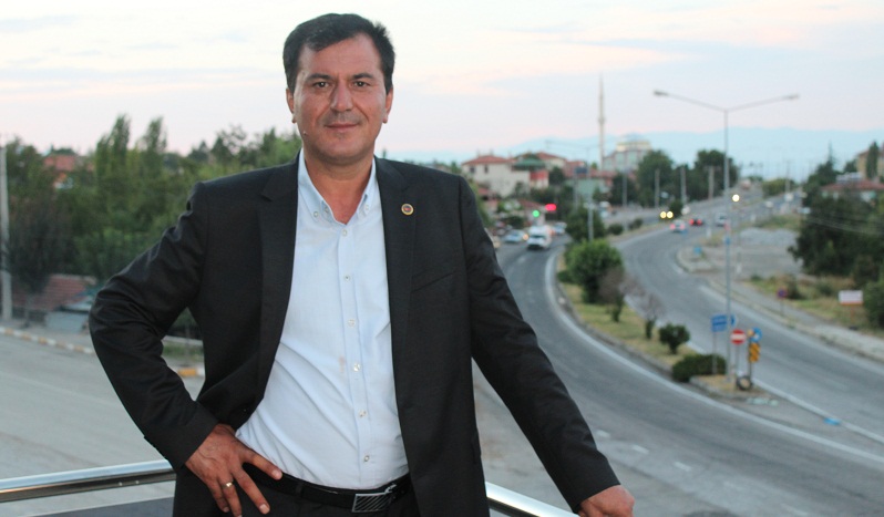 ÜNAL GEVŞEK MHP’DEN TEKRAR ADAY