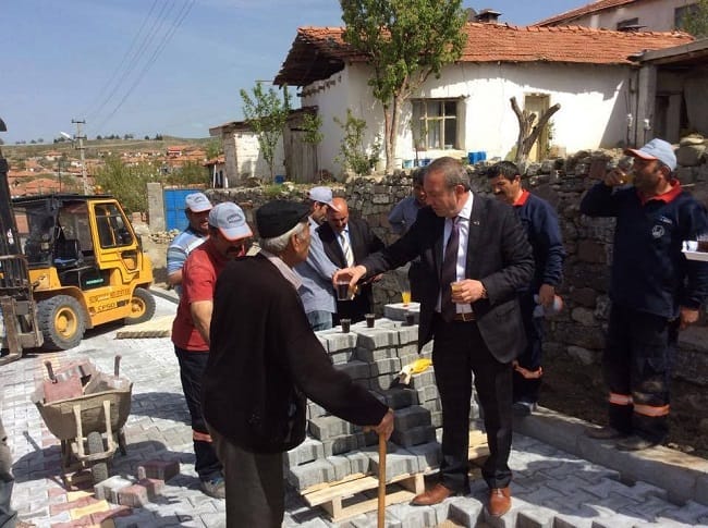 BA?KAN ?AH?NER ?CRAATLARINI ANLATTI SUNGURLU BELED?YE BA?KANI ABDULKAD?R ?AH?NER; "SUNGURLU YA?ANAB?L?R, MODERN B?R ?LÇE OLACAK"