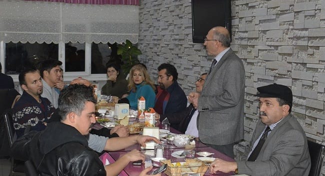 EĞİTİM-İŞ ÜYELERİ YEMEKTE BULUŞTU
