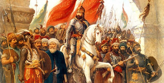 BU ORTAOKUL’DA OSMANLI TARİHİ SINIF KAPILARINDA