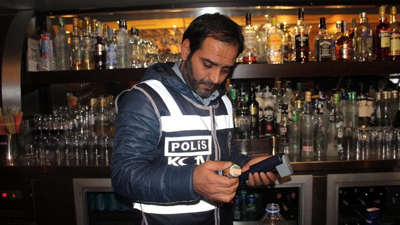ÇORUM’DA KAÇAK RAKI OPERASYONU