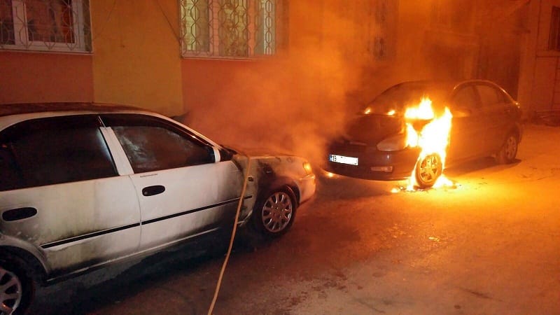 ÇORUM’DA OTOMOBİL ATEŞE VERİLDİ