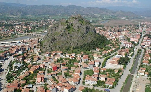 KÜLTÜR VE TURİZM İÇİN KOLLARI SIVADI