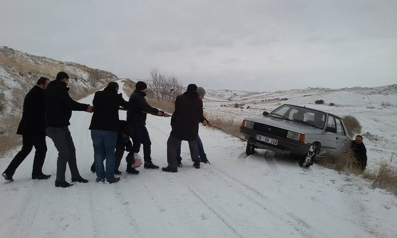 ÖĞRETMENLER SON ANDA KURTARILDI