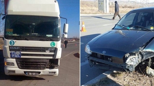 ÇORUM’DA TIR OTOMOBİLLE BÖYLE ÇARPIŞTI