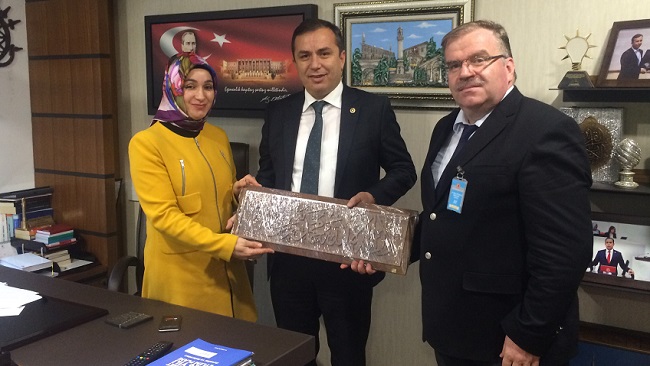 SELVİ ÇİFTİNDEN CEYLAN’A KUTLAMA ZİYARETİ