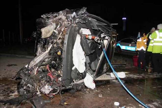 ÇORUM’DA FECİ KAZA: 2 ÖLÜ 2 YARALI