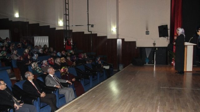 ÇORUM’DA AİLE OKULU SEMİNERLERİ BAŞLIYACAK