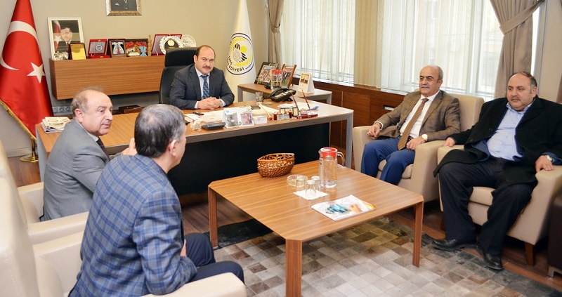 MAMAKLI İŞ ADAMLARINDAN EYVAZ’A ZİYARET