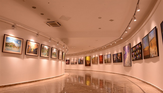 ÇORUMLU FOTOĞRAFÇILAR İLK SERGİSİNİ AÇTI