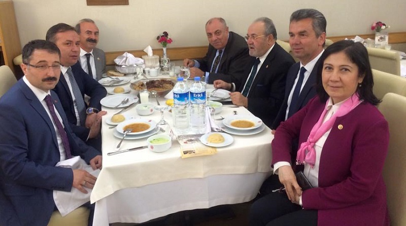 MİLLETVEKİLLERİ İSKİLİP DOLMASINI ÇOK BEĞENDİ