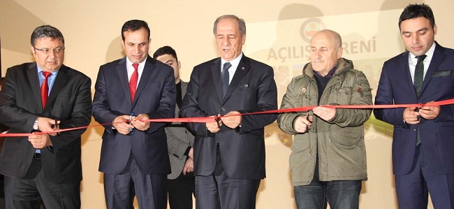 VALİ KARA UĞURLUDAĞ’DA TOPLU AÇILIŞ YAPTI