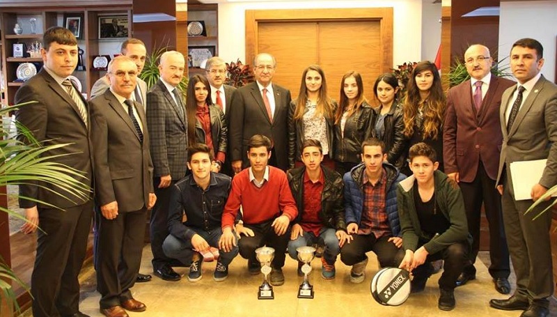 ÇORUMLU BADMİNTONCULAR TÜRKİYE ŞAMPİYONU OLDU