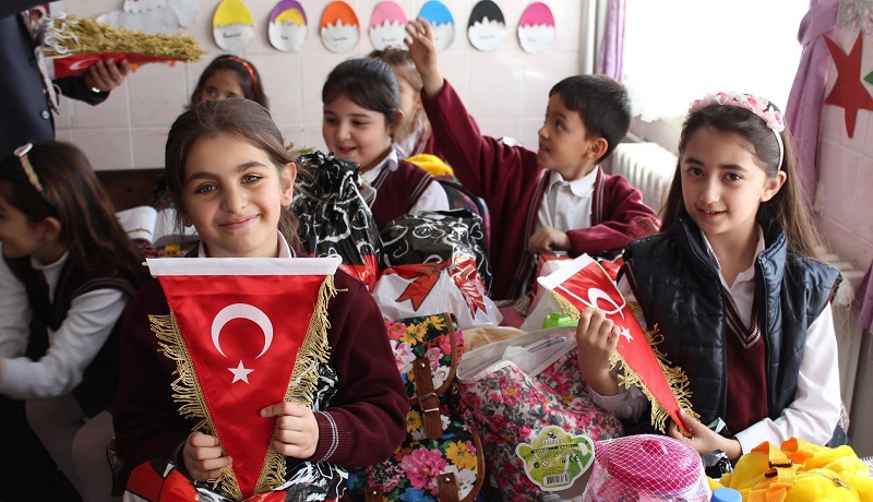 BAŞKAN DUA EDEN ÖĞRENCİLERİ UNUTMADI