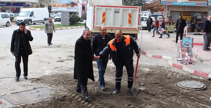 KİLİT PARKE VE BORDÜR ÇALIŞMALARI BAŞLADI