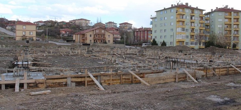 KAPALI PAZAR YERİNİN TEMELİ ATILDI