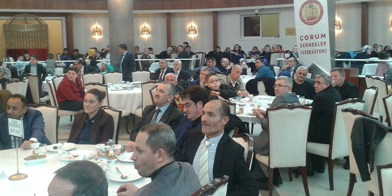İSTANBUL’DAKİ ÇORUMLULAR YEMEKTE BULUŞTU