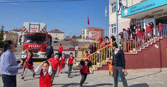 İSMAİL KAKAÇ’TA YANGIN TATBİKATI
