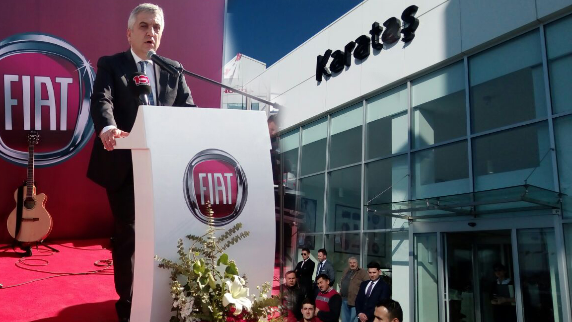 KARATAŞ FIAT PLAZA’YA GÖRKEMLİ AÇILIŞ