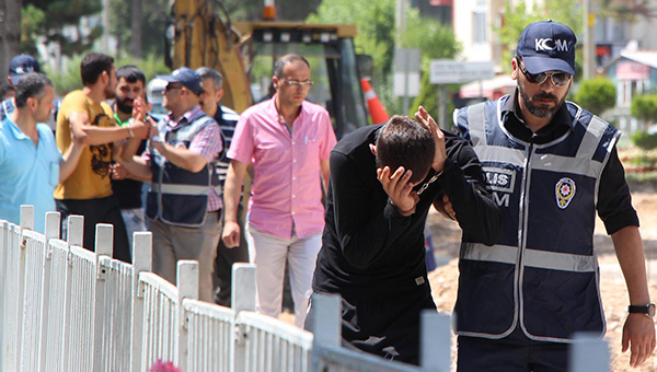 SAHTE  PARADAN İKİ KİŞİ TUTUKLANDI