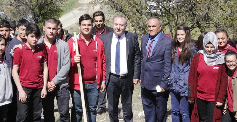 HATIRA ORMANINA BAŞKANIN ADI VERİLDİ