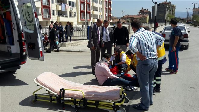 OTOMOBİLE ÇARPMAMAK İÇİN AYAĞINI KIRDI