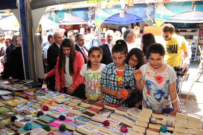 ÇORUM’DA KİTAP VE KÜLTÜR GÜNLERİ YAPILACAK