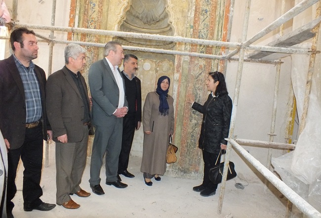 KADIN VEKİL TARİHİ CAMİYİ İNCELEDİ