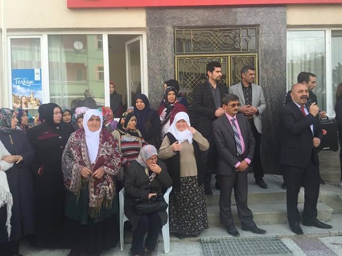 TANER İSBİR’E SÜRPRİZ KARŞILAMA TÖRENİ