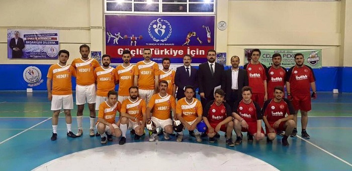 AK GENÇLİKTEN KARDEŞLİK TURNUVASI