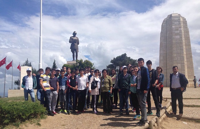 ETİ LİSESİ ÖĞRENCİLERİ ÇANAKKALE RUHUNU YAŞADI « ÇORUM TİME