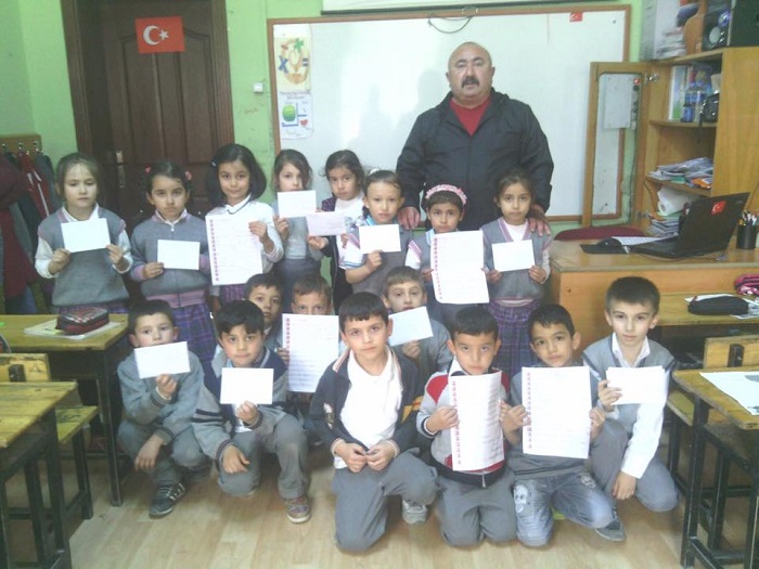 MİNİKLERDEN GÜVENLİK GÜÇLERİNE MORAL MEKTUBU